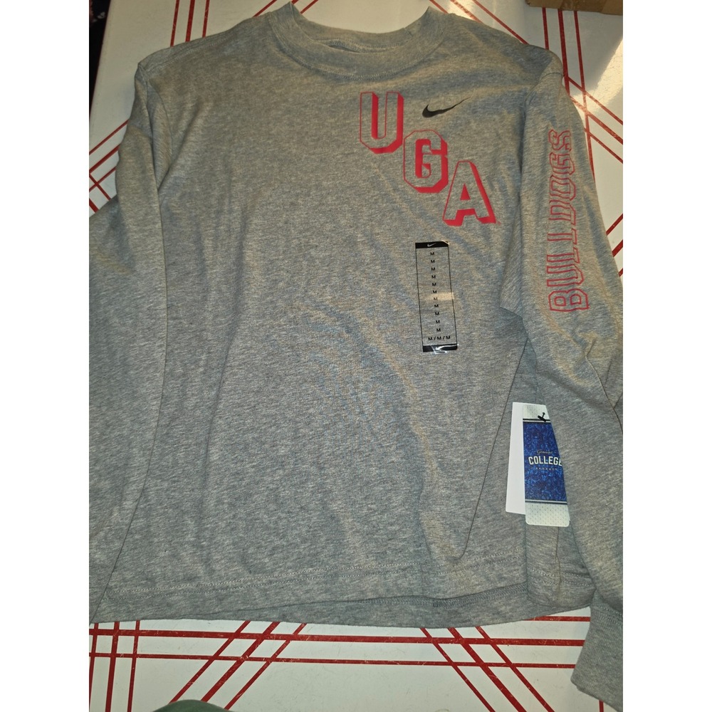 Nike Georgia Bulldogs UGA Gray Long Sleeve Tee Shirt FQ5098-063 Womens Medium